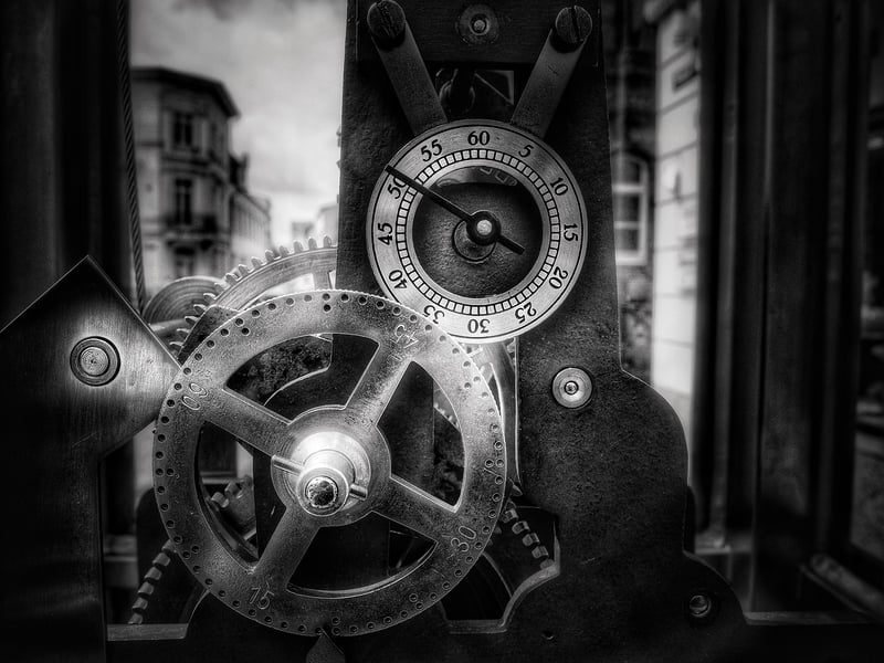 Illustration of a time machine
